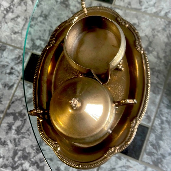 Silver tray with sugar bowl and milk holder - Picture 1 of 2